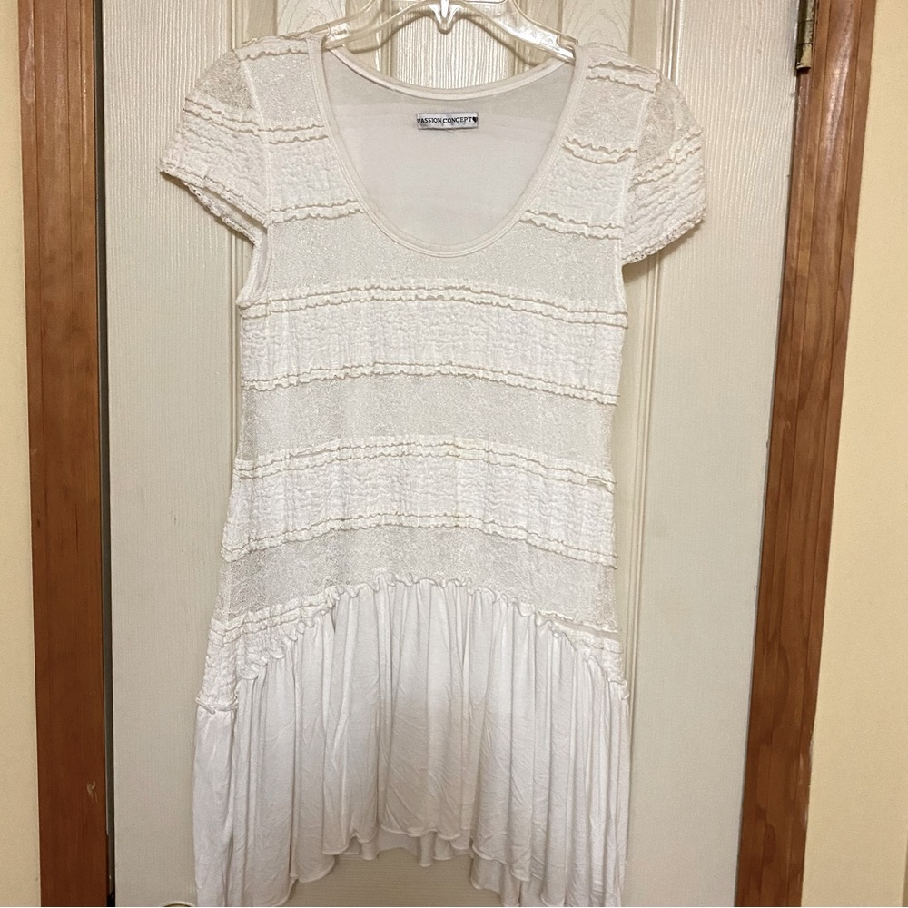 Passion Concept pull over blouse.sift cotton and lace SzS